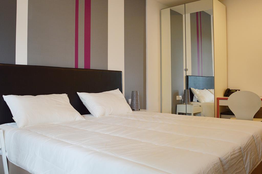 Bed And Breakfast Four Rooms Задар Стая снимка