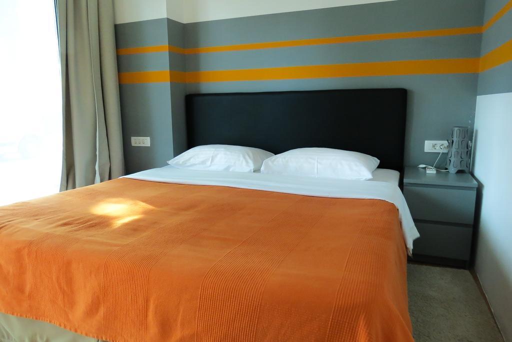 Bed And Breakfast Four Rooms Задар Екстериор снимка