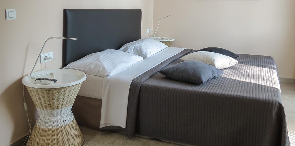 Bed And Breakfast Four Rooms Задар Екстериор снимка