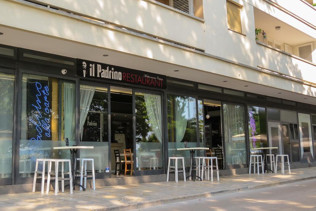 Bed And Breakfast Four Rooms Задар Екстериор снимка